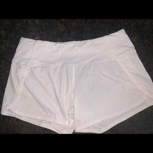 White Lulu lemon speed up shorts